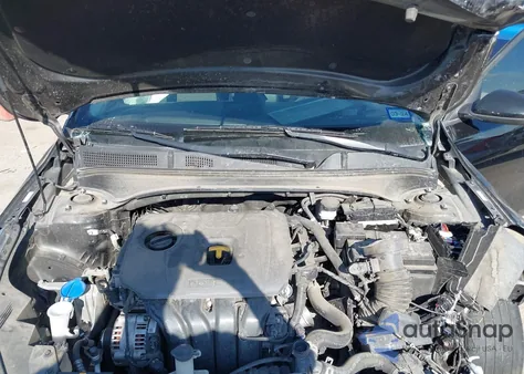 2022 Kia Forte Lxs z USA, uszkodzony, nr VIN 3KPF24ADXNE461055